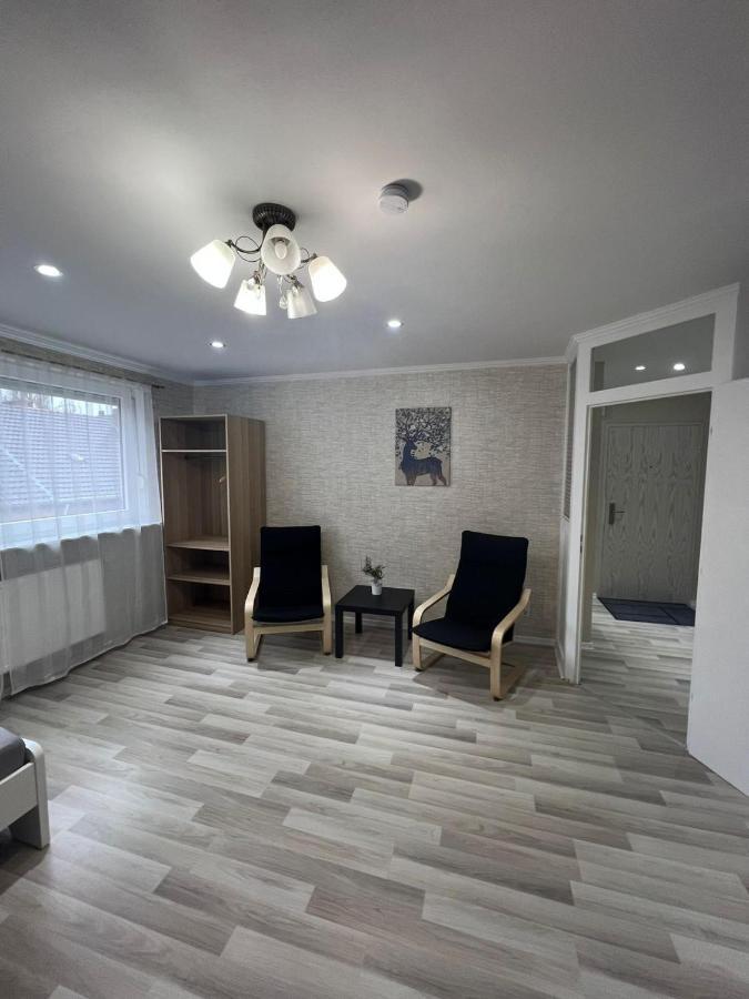 Zentral Gelegenes Apartment In Moenchengladbach Mit W-Lan Extérieur photo